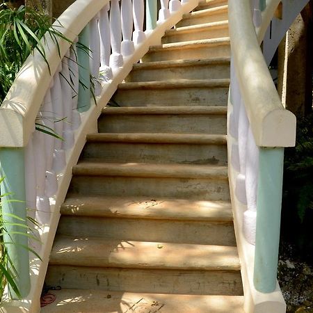 Jah Freedom Hotel Negril Kültér fotó