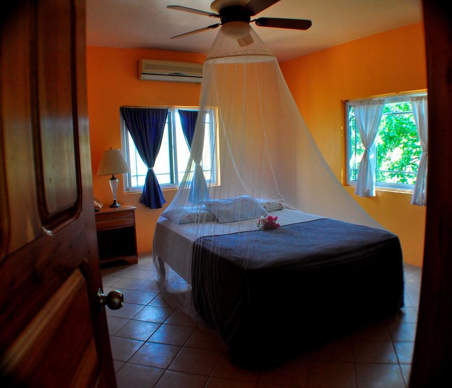 Jah Freedom Hotel Negril Kültér fotó