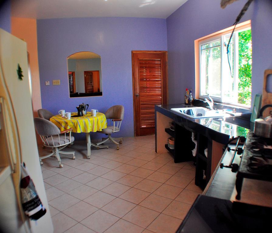 Jah Freedom Hotel Negril Kültér fotó